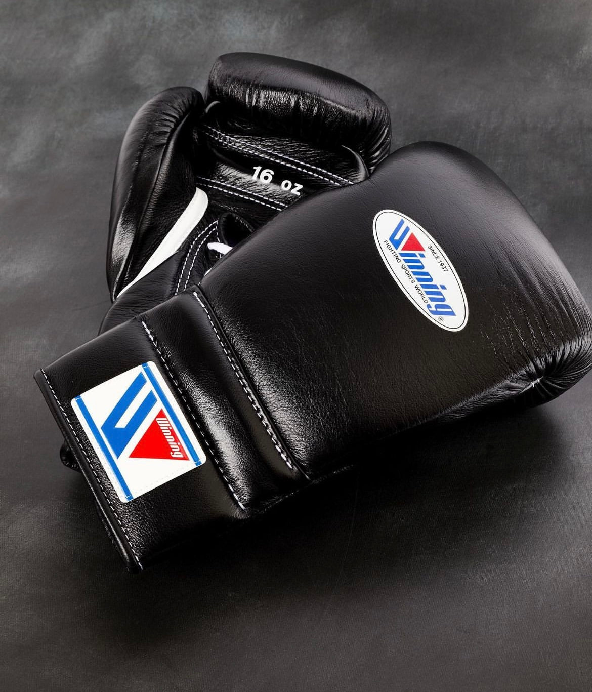 Winning Boxing Gloves -Black