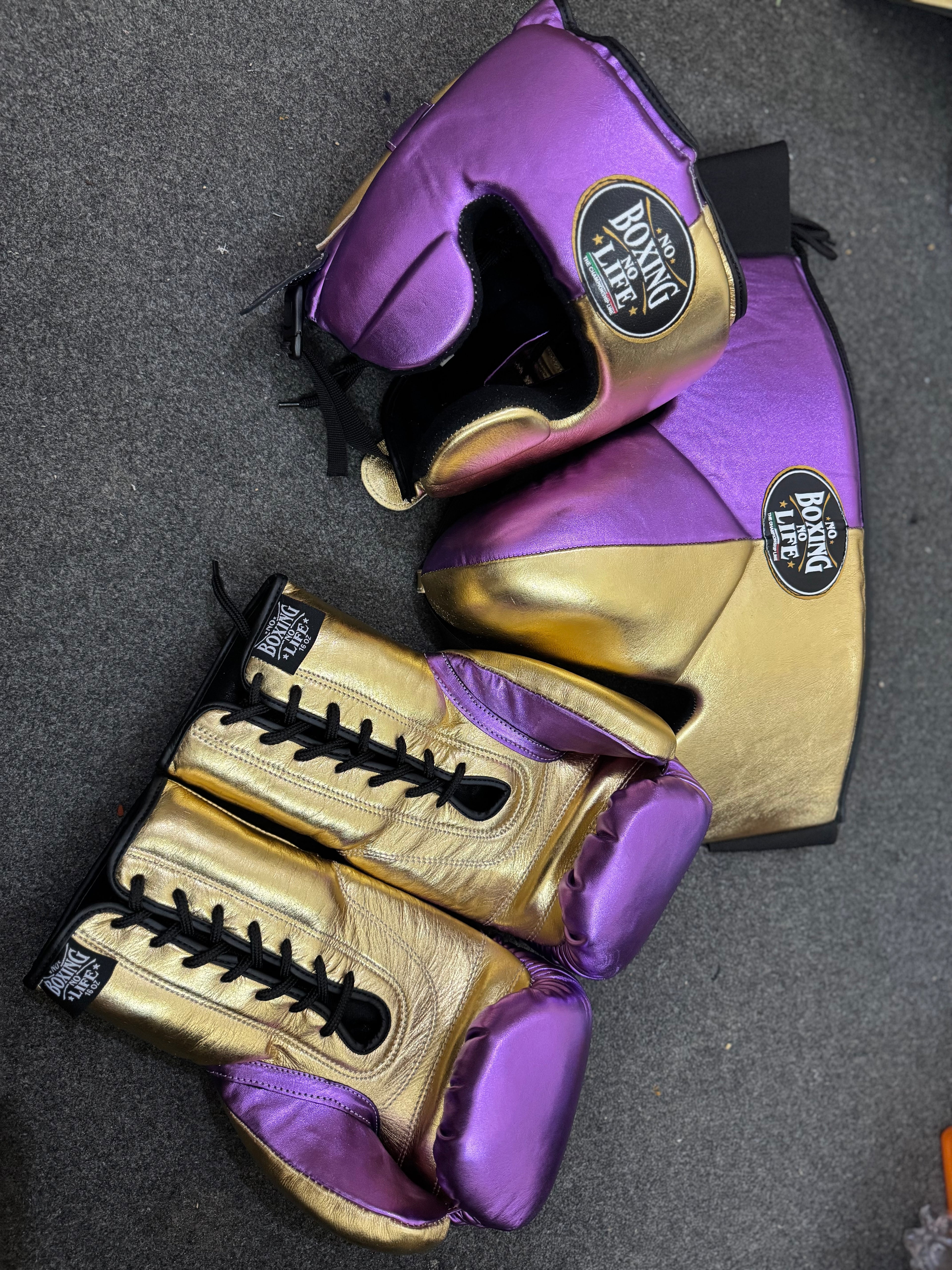 No Boxing No Life Boxing Gloves Set - Purple Golden