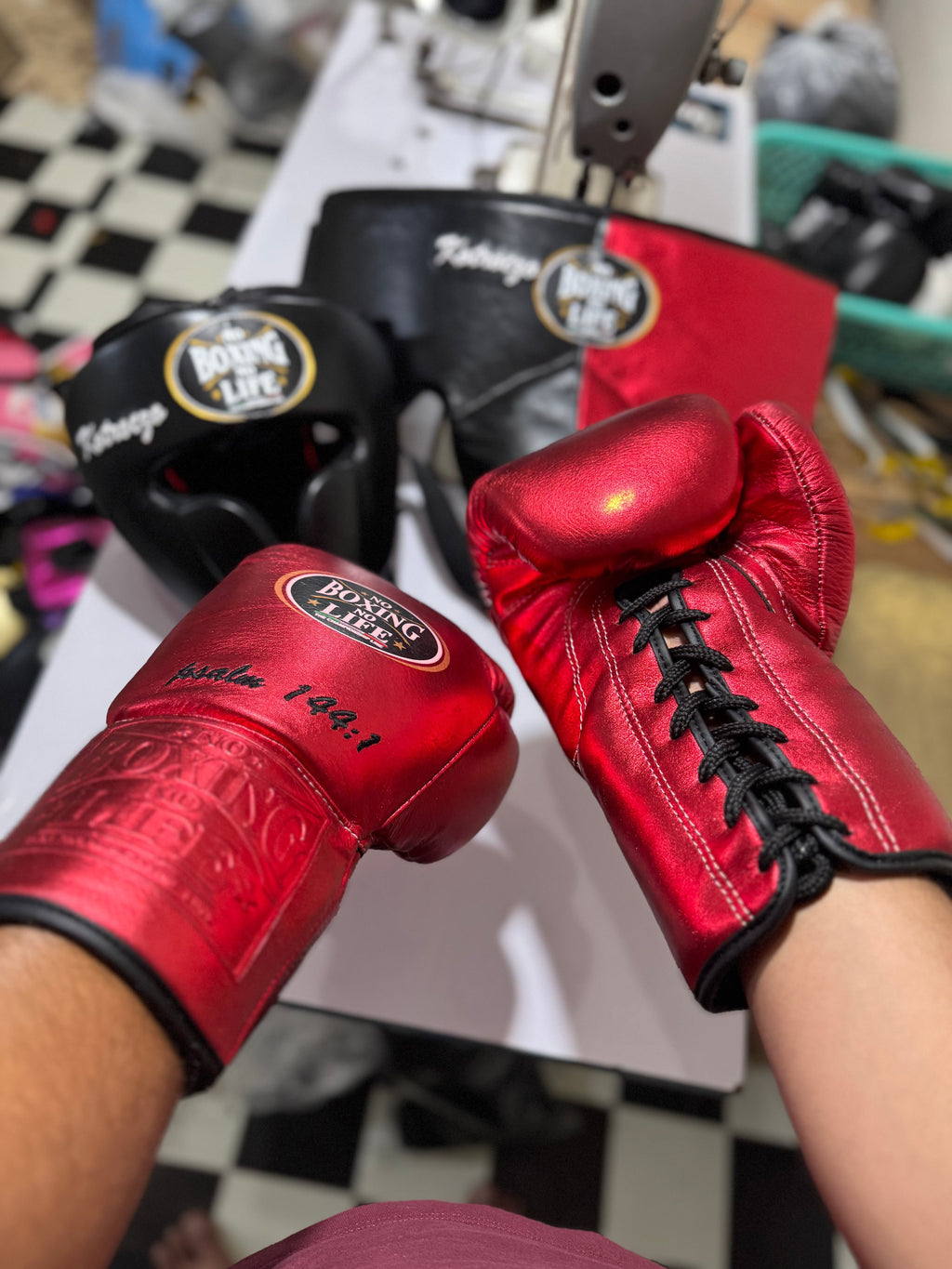 No Boxing No Life Boxing Gloves Set - Red Black