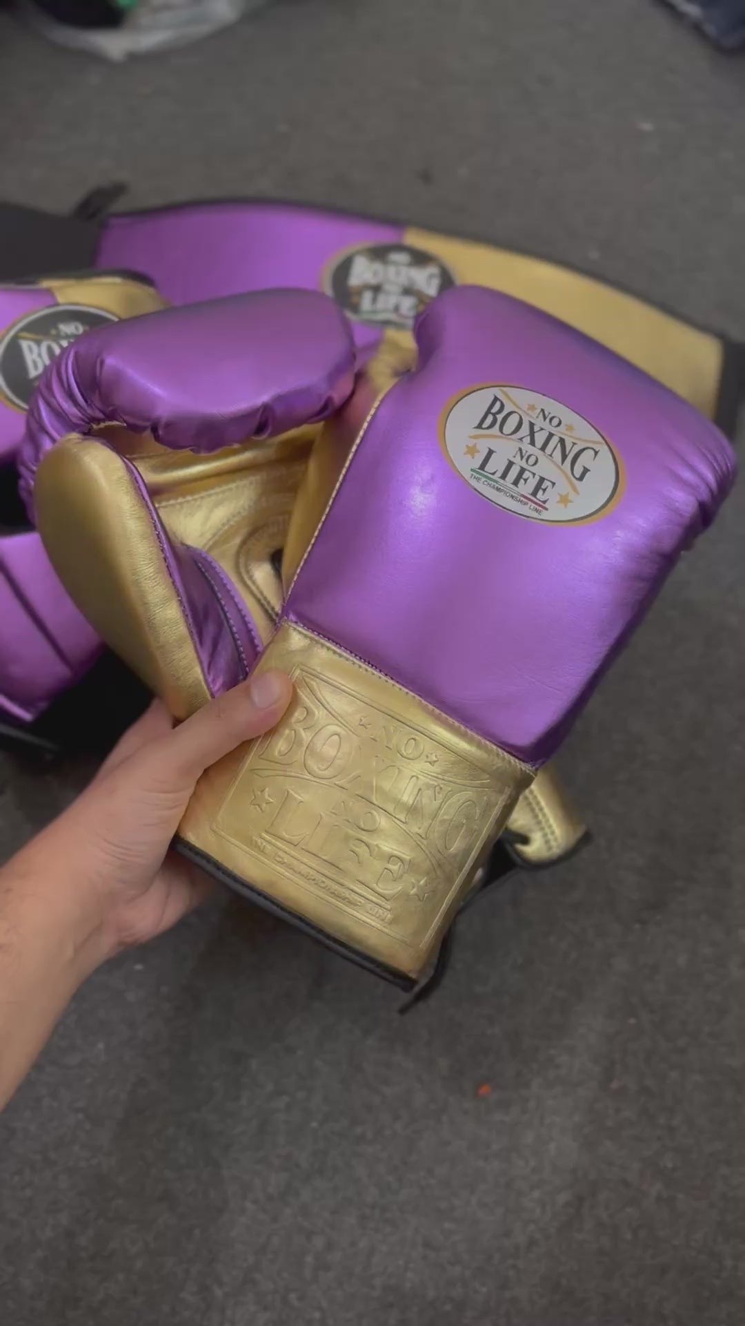 No Boxing No Life Boxing Gloves Set - Purple Golden